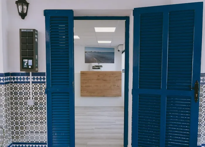 Canales De Veneciola * لا مانغا ذيل مار مينور